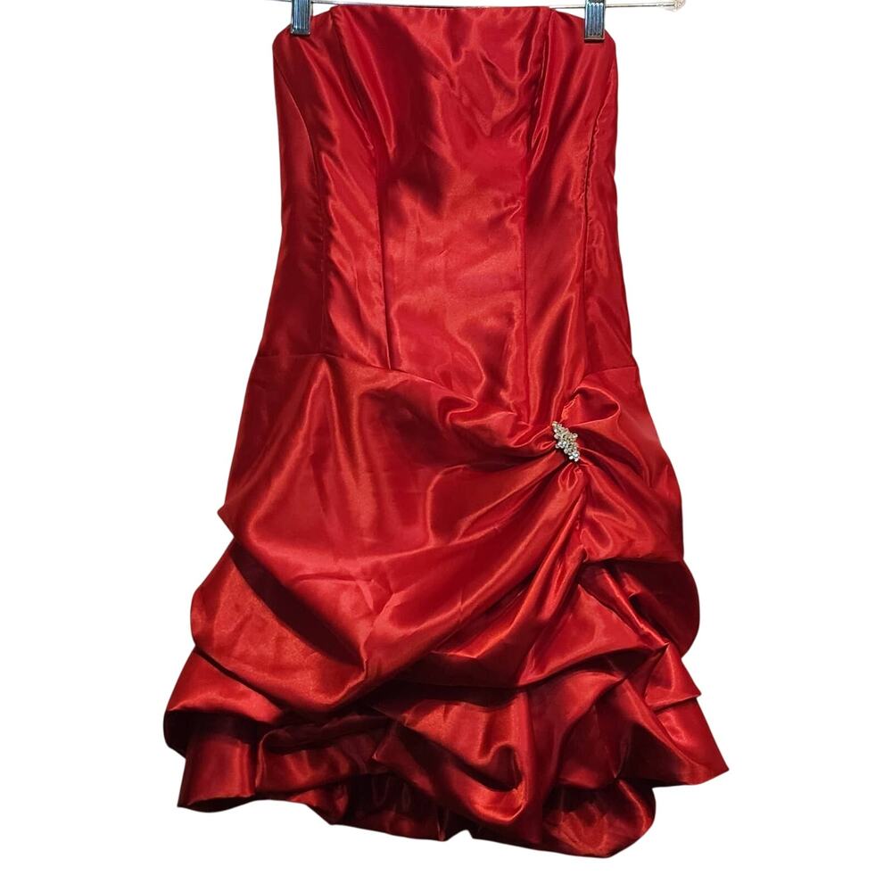 Jessica McClintock Red Strapless Formal Prom Dance Bubble Hem Prom Dress Size 5